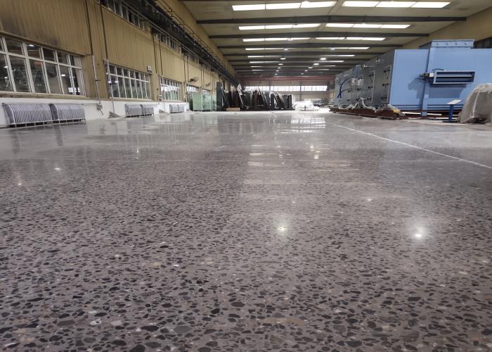 石家莊某企業地面翻新中！